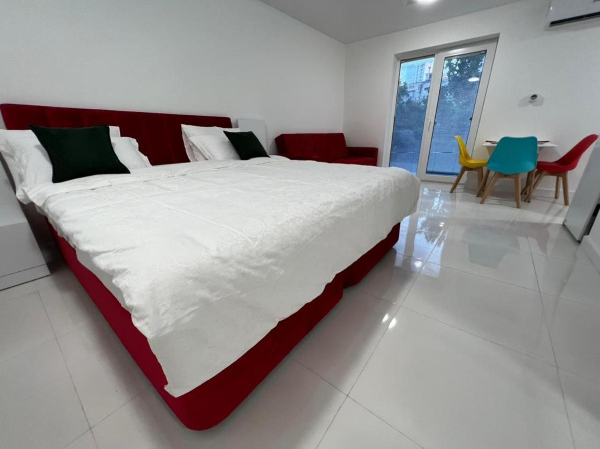 Pekini Street Apartment Тбилиси Экстерьер фото