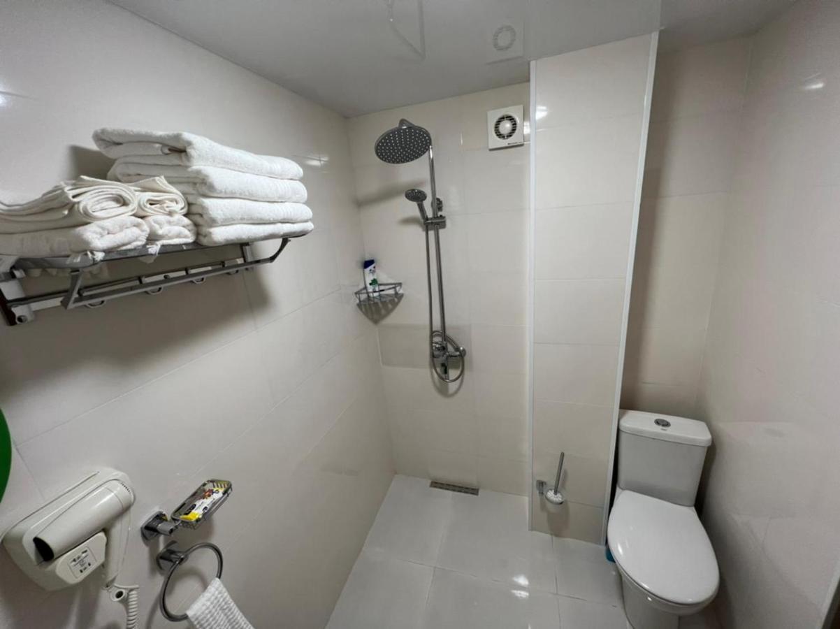 Pekini Street Apartment Тбилиси Экстерьер фото