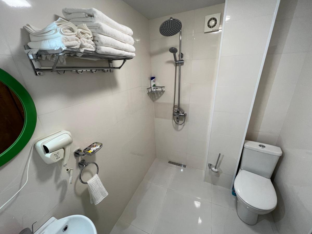 Pekini Street Apartment Тбилиси Экстерьер фото